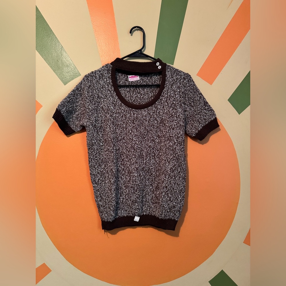 Dead stock vintage 1970s Scotch English short sleeve acrylic sweater